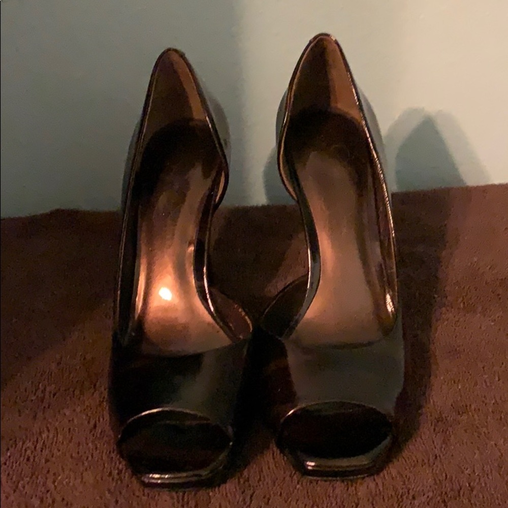 Jessica Simpson peep toe heels